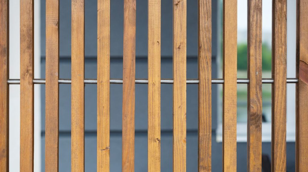 listones madera construccion